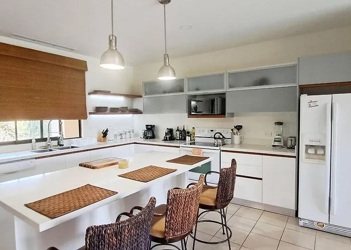 L1213 One Bedroom, Huge Balcony Amazing Sunsets Coco