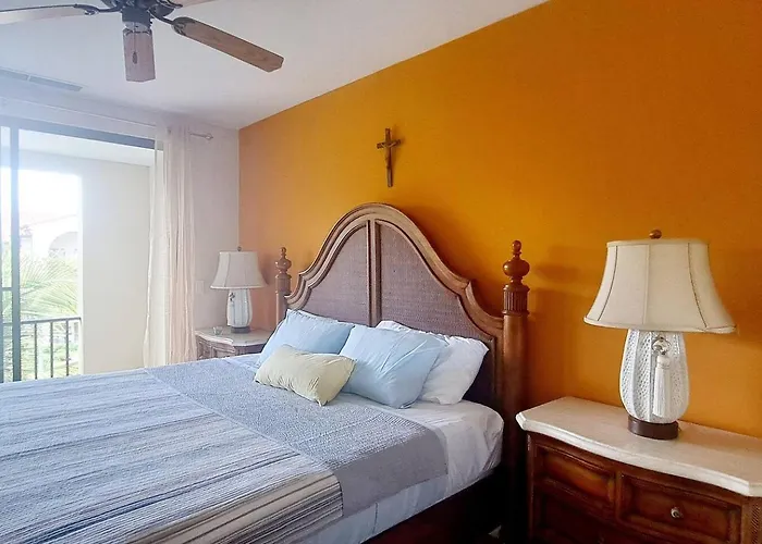 L1213 One Bedroom, Huge Balcony Amazing Sunsets *