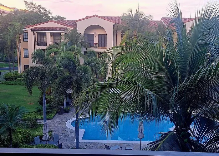 L1213 One Bedroom, Huge Balcony Amazing Sunsets Apartment Coco
