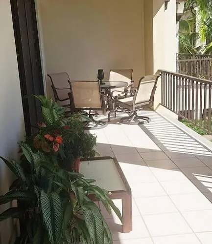 L1213 One Bedroom, Huge Balcony Amazing Sunsets Apartment *